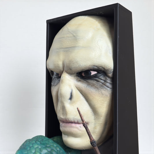 Dark Wizard Book Nook Insert – 3D Printed, Hand-Painted Horror Decor